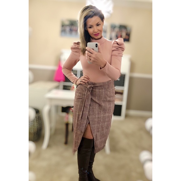 Mauve Long Puff Sleeve Ribbed Bodysuit - Picture 2 of 8